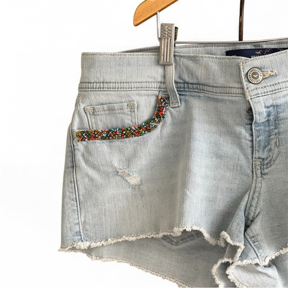 Hollister Y2K Short-Short Low Rise Beaded Denim shorts NWT - Picture 3 of 5